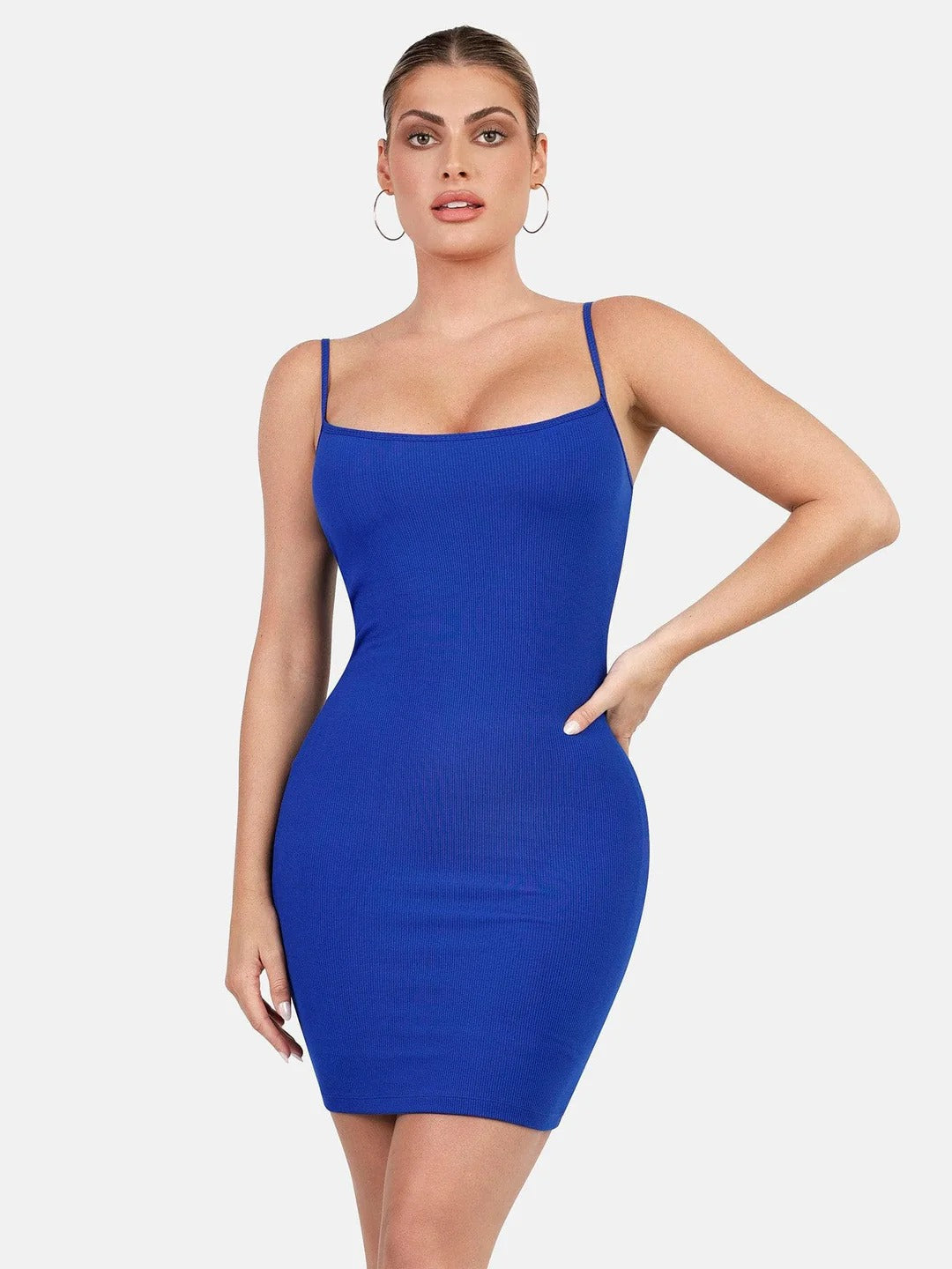 Robe Courte Sculptante Sofia — Gaine Intégrée