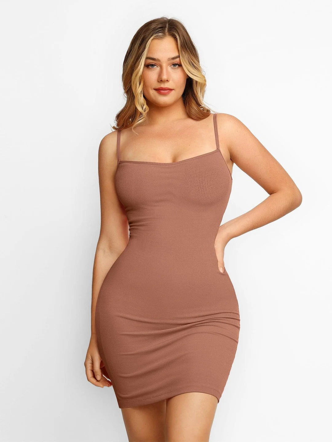 Robe Courte Sculptante Sofia — Gaine Intégrée